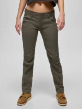 Halle Straight Pant, Slate Green Size 0 Short